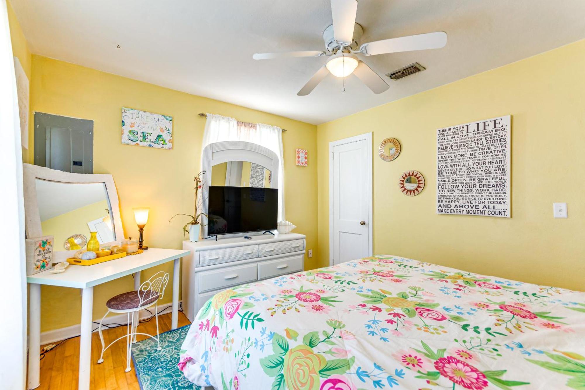 Fort Walton Coastal Retreat With Yard Walk To Beach Fort Walton Beach Esterno foto