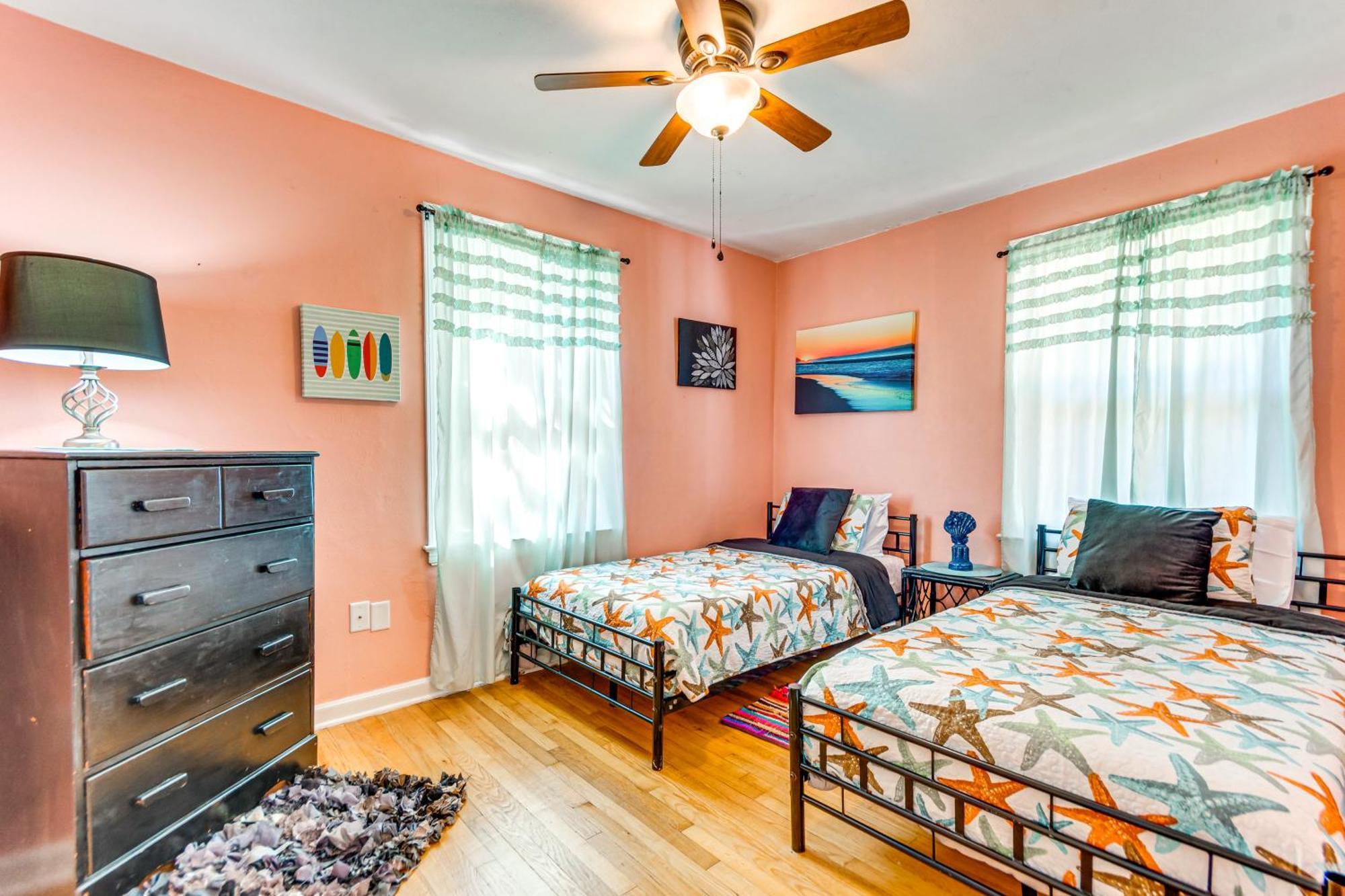 Fort Walton Coastal Retreat With Yard Walk To Beach Fort Walton Beach Esterno foto