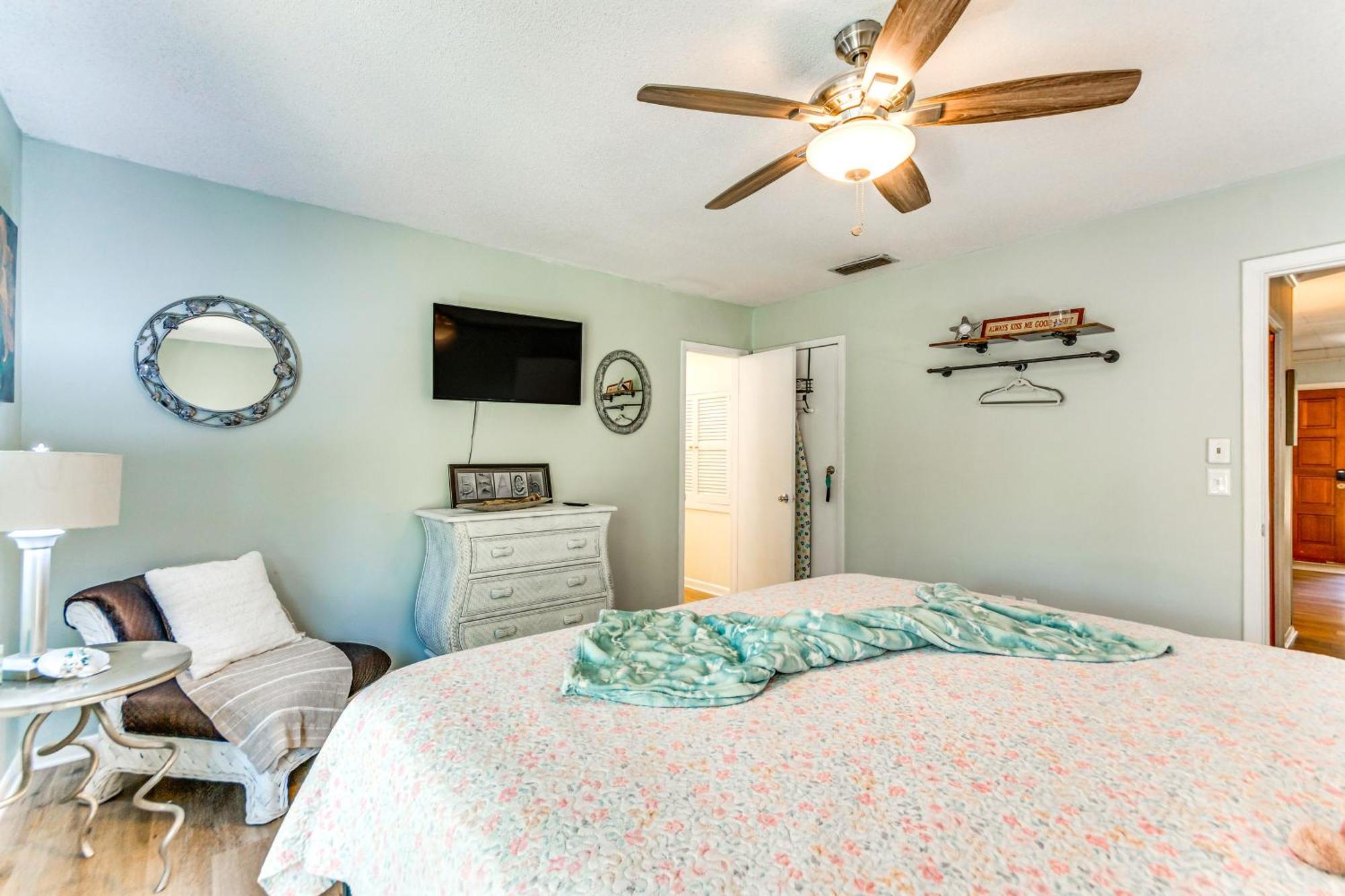 Fort Walton Coastal Retreat With Yard Walk To Beach Fort Walton Beach Esterno foto